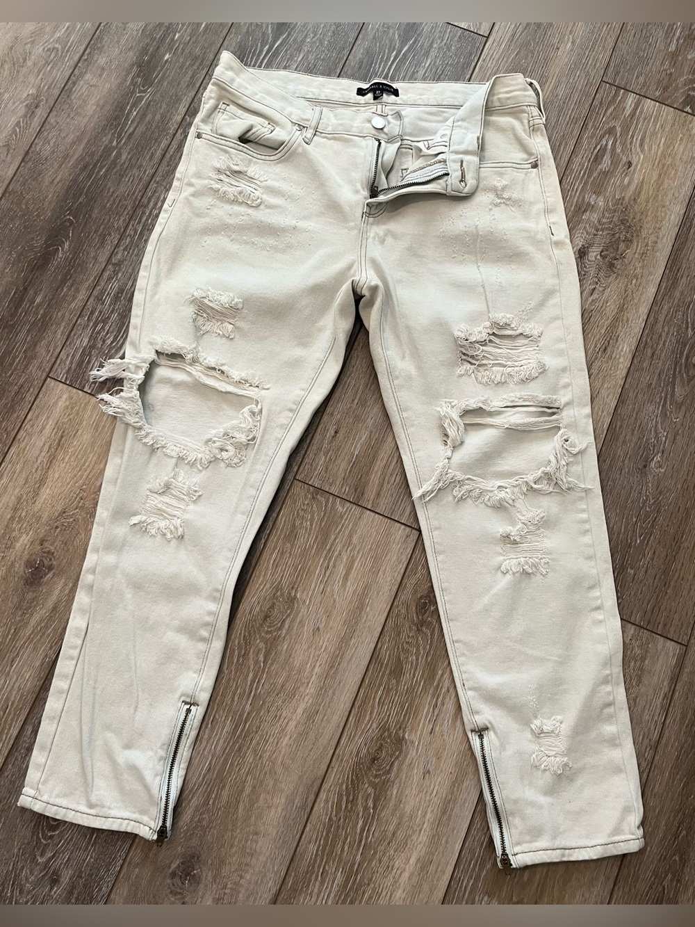 Kendall + Kylie Distressed Zip Ankle Jeans size 27